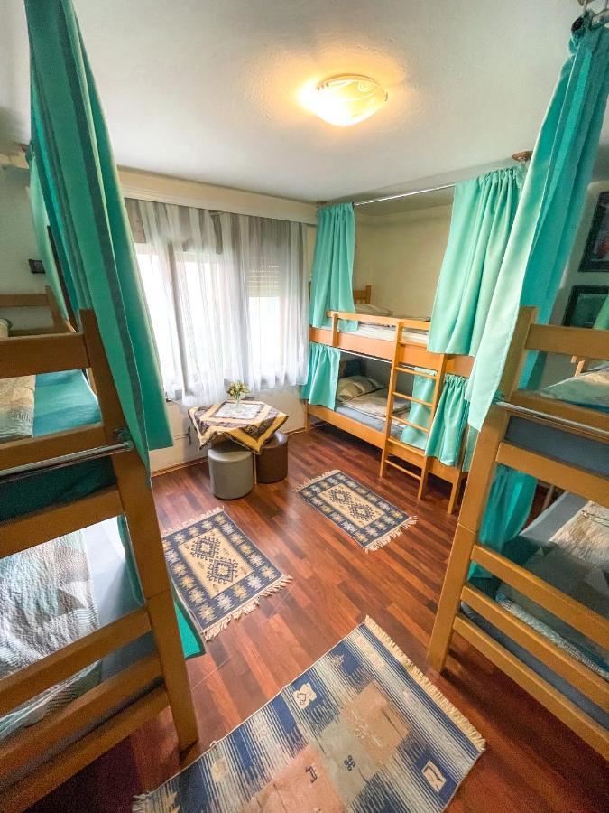 Hi Skopje Hostel Экстерьер фото