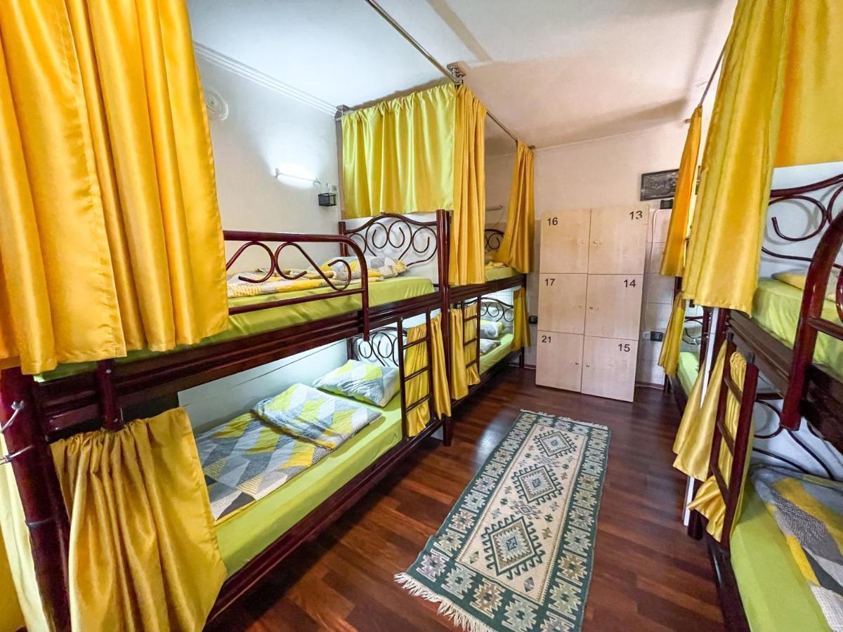 Hi Skopje Hostel Экстерьер фото